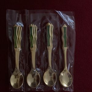 Demitasse spoons